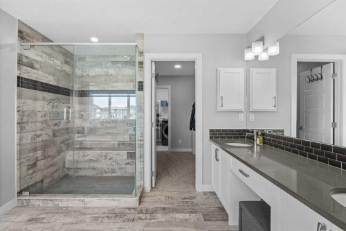 142 Sandstone Drive, Okotoks, AB - Indoor Photo Showing Bathroom