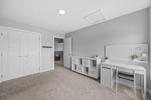 142 Sandstone Drive, Okotoks, AB - Indoor