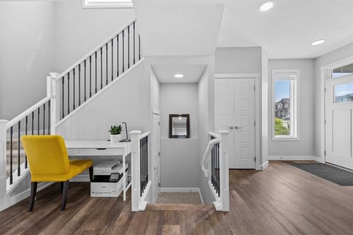 142 Sandstone Drive, Okotoks, AB - Indoor Photo Showing Other Room