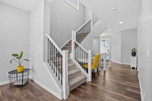 142 Sandstone Drive, Okotoks, AB - Indoor Photo Showing Other Room