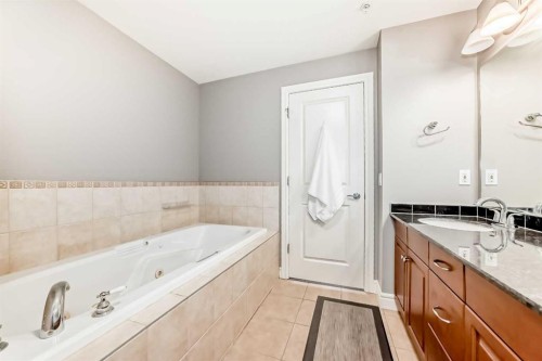 2101-920 5 Avenue Sw, Calgary, AB - Indoor Photo Showing Bathroom