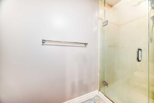 2101-920 5 Avenue Sw, Calgary, AB - Indoor Photo Showing Bathroom