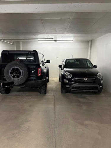 2101-920 5 Avenue Sw, Calgary, AB - Indoor Photo Showing Garage