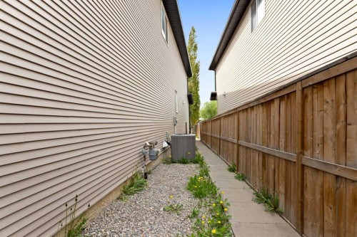 34 Brightoncrest Common Se, Calgary, AB - Outdoor With Exterior