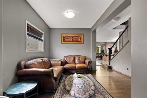 34 Brightoncrest Common Se, Calgary, AB - Indoor Photo Showing Living Room