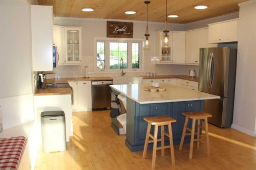 40032 Range Road 220, Rural Lacombe County, AB 