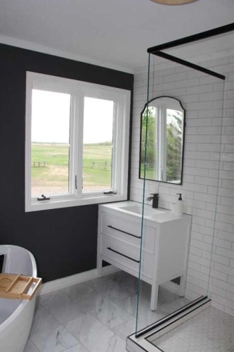 40032 Range Road 220, Rural Lacombe County, AB 