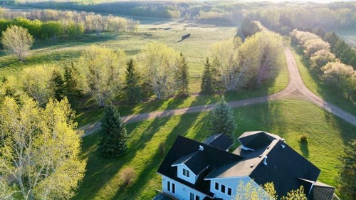 40032 Range Road 220, Rural Lacombe County, AB 