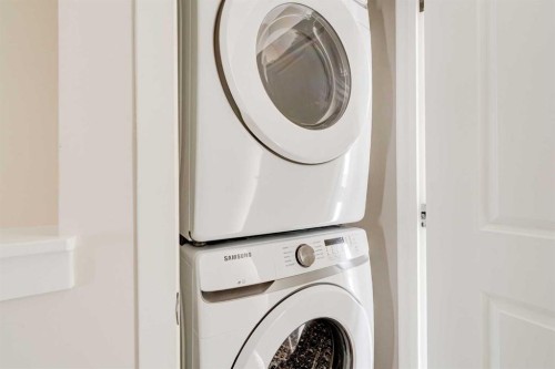 1409-355 Nolancrest Heights Nw, Calgary, AB - Indoor Photo Showing Laundry Room