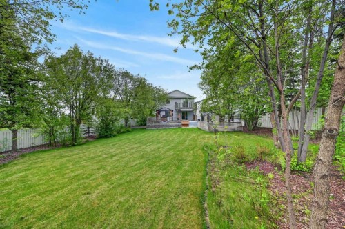 378 Panamount Drive Nw, Calgary, AB - Outdoor