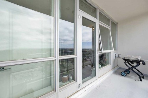 2203-77 Spruce Place Sw, Calgary, AB -  With Balcony With Exterior