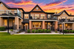 165 Cranbrook Villas SE Calgary, AB T3M 1Z3