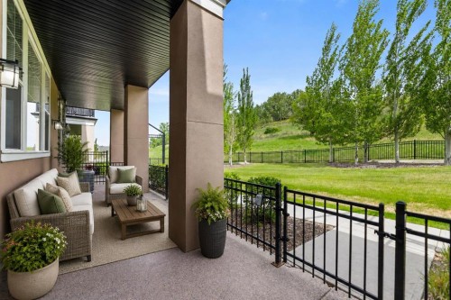 165 Cranbrook Villas Se, Calgary, AB - Outdoor With Exterior