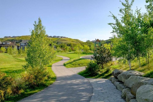 165 Cranbrook Villas Se, Calgary, AB - Outdoor With View