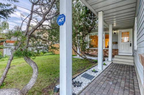 39 Woodmont Way, Calgary, AB 