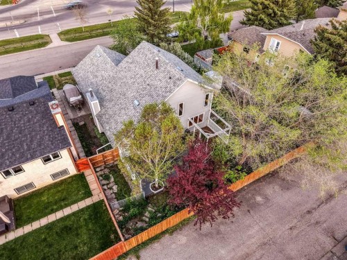 39 Woodmont Way, Calgary, AB 