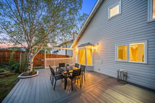 39 Woodmont Way, Calgary, AB 