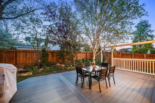 39 Woodmont Way, Calgary, AB 