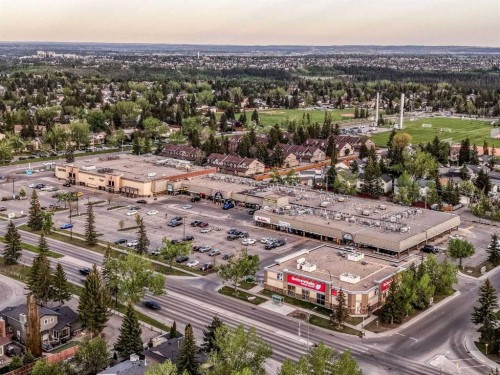 39 Woodmont Way, Calgary, AB 
