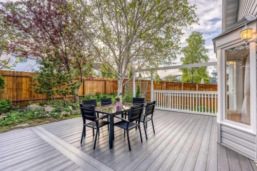 39 Woodmont Way, Calgary, AB 