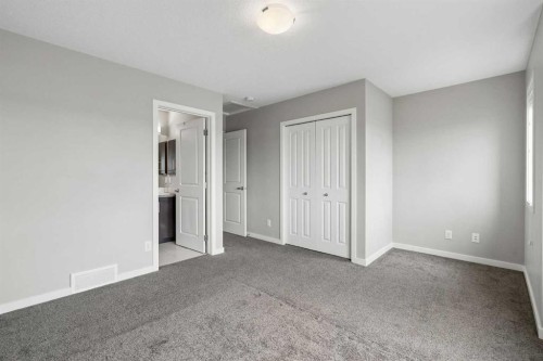 120 Copperstone Villas Se, Calgary, AB - Indoor