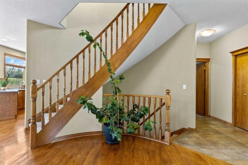 322 Hampstead Way Nw, Calgary, AB - Indoor Photo Showing Other Room