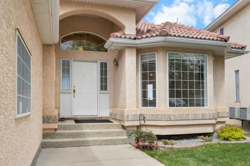 191 Hamptons Terrace Nw, Calgary, AB - Outdoor