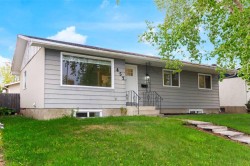 452 Queen Alexandra Way SE Calgary, AB T2J 3P1