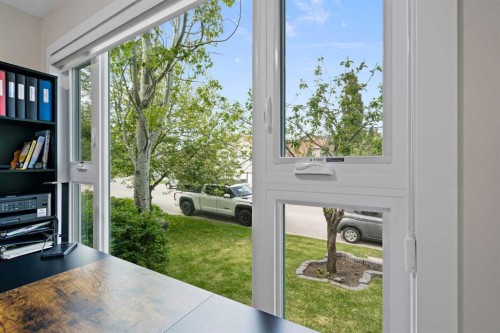 148 Cramond Crescent Se, Calgary, AB 