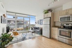 1205-10 Brentwood Common NW Calgary, AB T2L 2L6