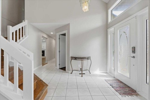 13919 Evergreen Street Sw, Calgary, AB - Indoor Photo Showing Other Room
