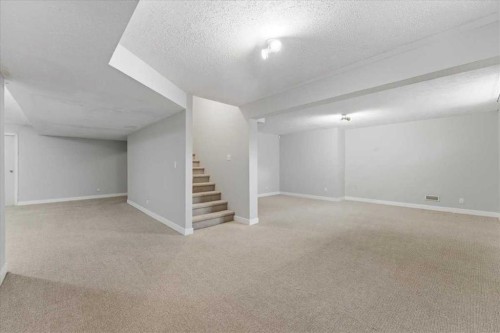 13919 Evergreen Street Sw, Calgary, AB - Indoor