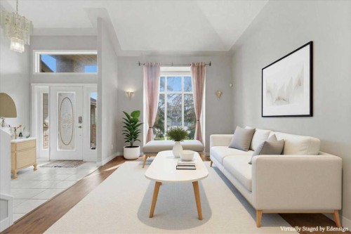 13919 Evergreen Street Sw, Calgary, AB - Indoor Photo Showing Other Room