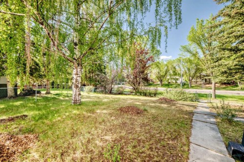 8 Varsdale Place Nw, Calgary, AB - Outdoor With View