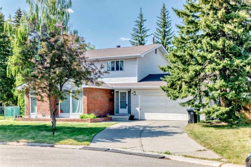 8 Varsdale Place Nw, Calgary, AB - Outdoor