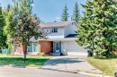 8 Varsdale Place Nw, Calgary, AB  - Outdoor 