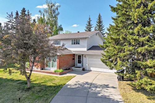 8 Varsdale Place Nw, Calgary, AB - Outdoor