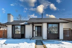 255 Castleridge Drive NE Calgary, AB T3J 1P3