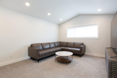 37 Savanna Heath Ne, Calgary, AB - Indoor