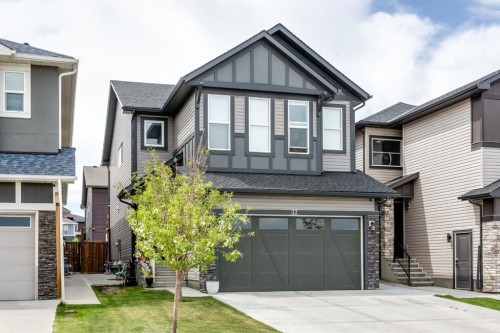 37 Savanna Heath Ne, Calgary, AB - Outdoor With Facade