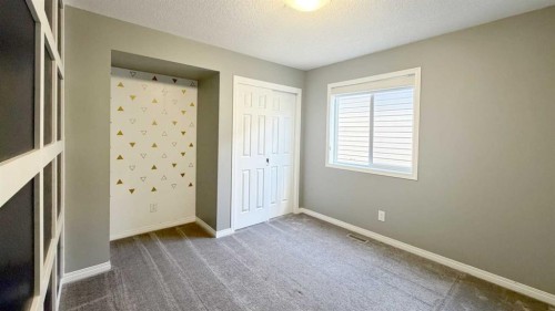 285 Windrow Crescent Sw, Airdrie, AB 