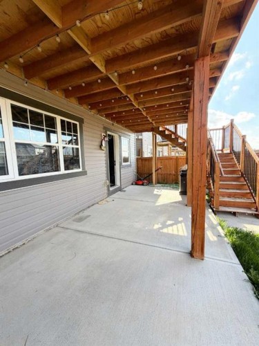 285 Windrow Crescent Sw, Airdrie, AB 