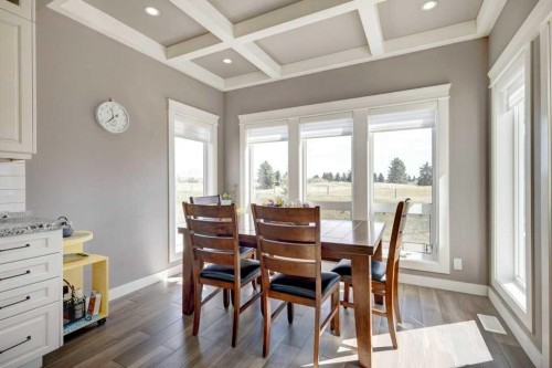 1233 Hillcrest Manor Estates, Strathmore, AB - Indoor Photo Showing Dining Room