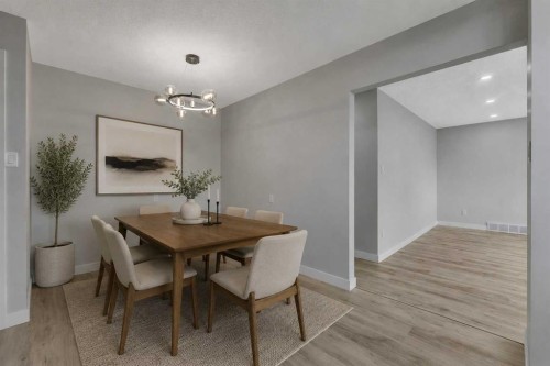3640 Dover Ridge Drive Se, Calgary, AB - Indoor Photo Showing Dining Room
