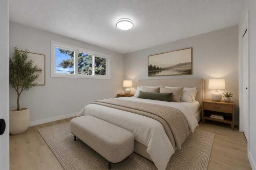 3640 Dover Ridge Drive Se, Calgary, AB - Indoor Photo Showing Bedroom