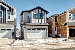 28 Saddlecrest Manor NE Calgary, AB T3J 2K3