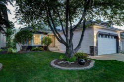 198 Douglas Woods Hill SE Calgary, AB T2Z 3B1