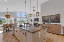 198 Douglas Woods Hill Se, Calgary, AB  - Indoor Photo Showing Kitchen With Upgraded Kitchen 