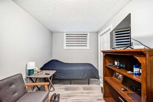 447 Malvern Close Ne, Calgary, AB - Indoor