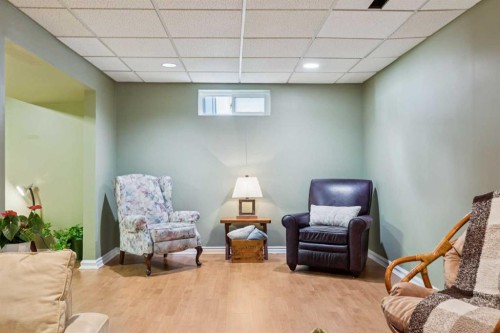 748 Archwood Road Se, Calgary, AB 